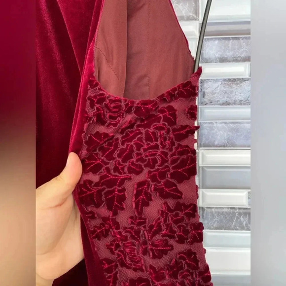 Galvan London Rosa Tulle-trimmed Embroidered Velvet Midi Dress size 6 - Picture 15 of 15